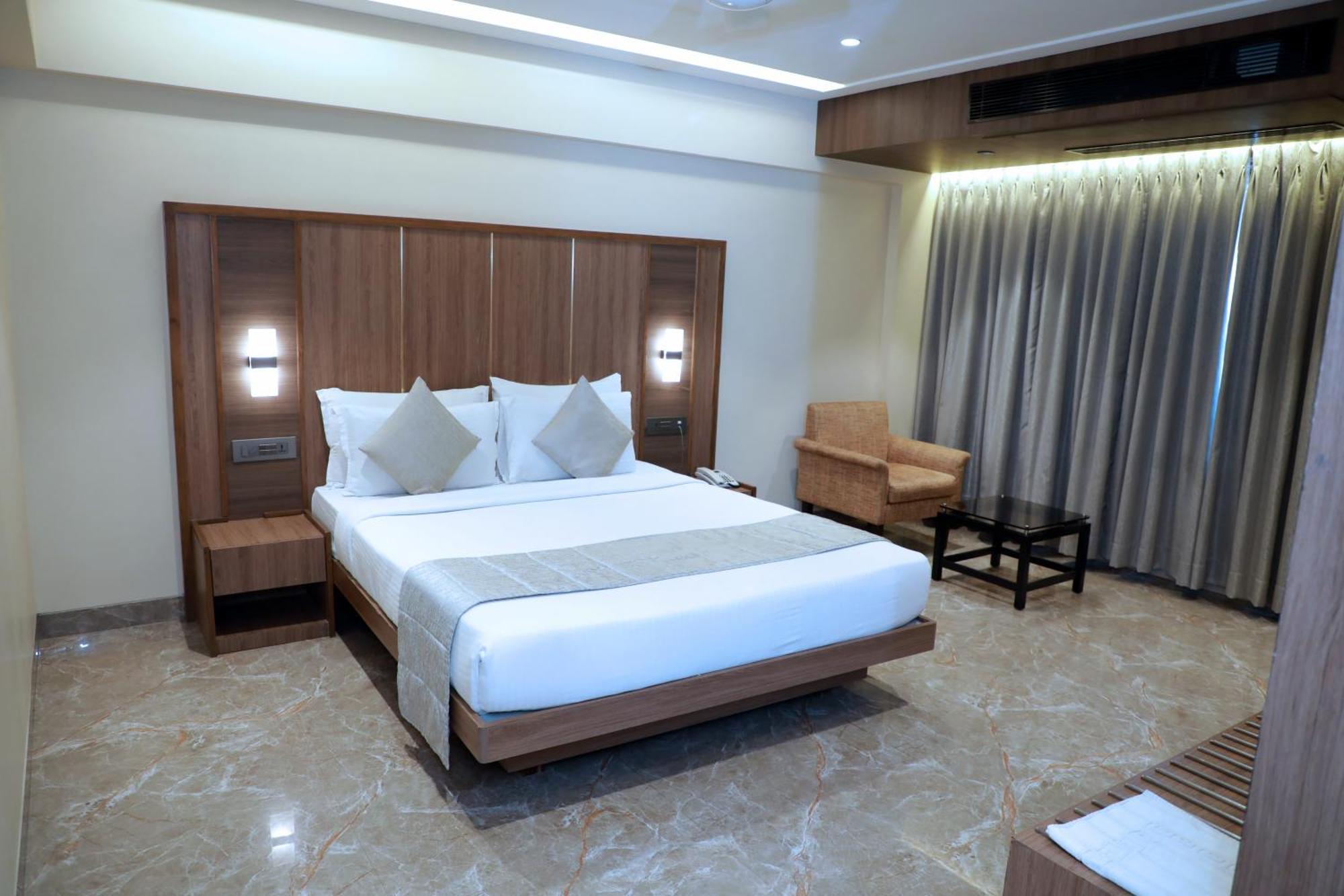 Hotel Archana Residency Mumbai Exterior foto