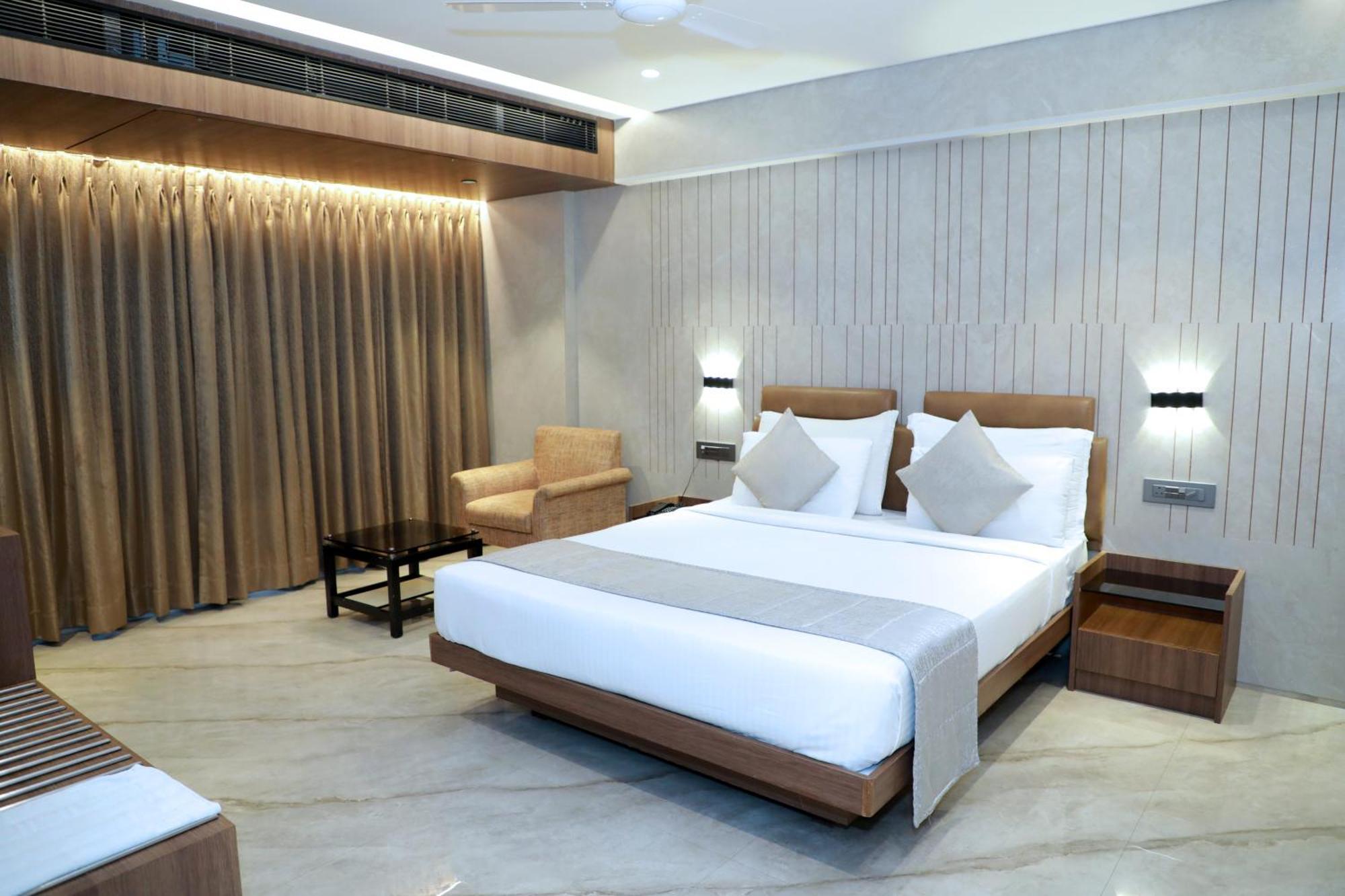 Hotel Archana Residency Mumbai Exterior foto